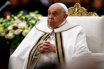 பாப்பரசர் பிரான்ஸிஸ் இற்கு நிமோனியா தொற்று; வத்திக்கான் தகவல்