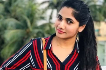 வெயிலுக்கு குளு குளுனு போஸ் கொடுத்த லொஸ்லியா! புகைப்படத்தை நீங்களே பாருங்க