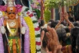 பிரச்சனைகள் விலக ஒருமுறை இந்த பூஜையில் கலந்து கொண்டால் போதும்