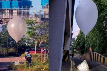 தென்கொரியாவிற்குள் 300க்கும் அதிகமான ராட்சத பலுன்களை அனுப்பிய வடகொரியா!