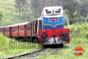 උඩරට දුම්රිය ගමනාගමනයට බාධා, මේ කෝච්චි ප්‍රමාදයි