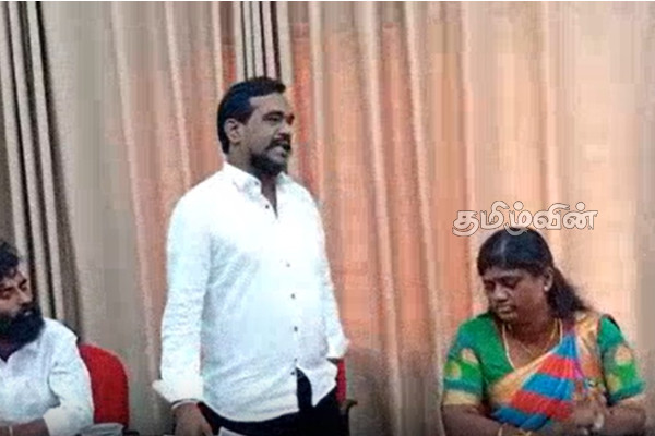 மண்டைதீவு உப அலுவலகத்தில் அரச சொத்து முறைகேடு: வேலணை பிரதேச சபை அமர்வில் வாக்குவாதம் | Argument In Velana Pradeshiya Sabha Session மண்டைதீவு உப அலுவலகத்தில் அரச சொத்து முறைகேடு: வேலணை பிரதேச சபை அமர்வில் வாக்குவாதம் | Argument In Velana Pradeshiya Sabha Session