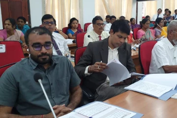 அர்ச்சுனா எம்பி மற்றும் இளங்குமரன் எம்பி வாக்குவாதம்