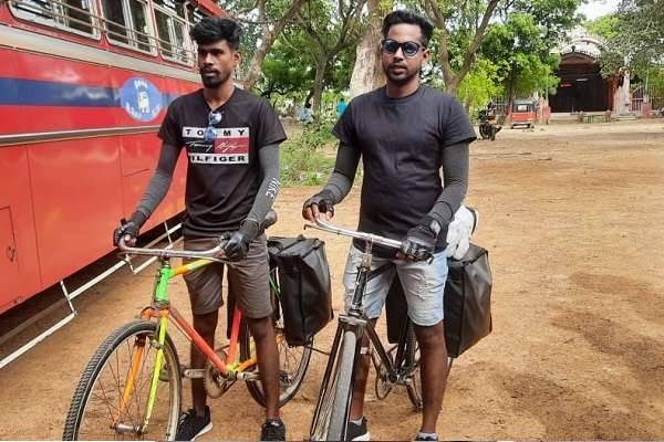 யாழில் இருந்து கதிர்காமம் நோக்கி  இளைஞர்கள் இருவர் சைக்கிள் பயணம்! | Cycle Trip From Yar To Kathirgamam