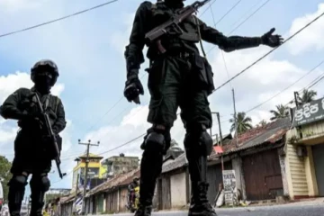 கண்டி வதை முகாமிலிருந்த இளைஞர்கள் பெட்ரோலை ஊற்றி எரிக்கப்பட்டனர்!