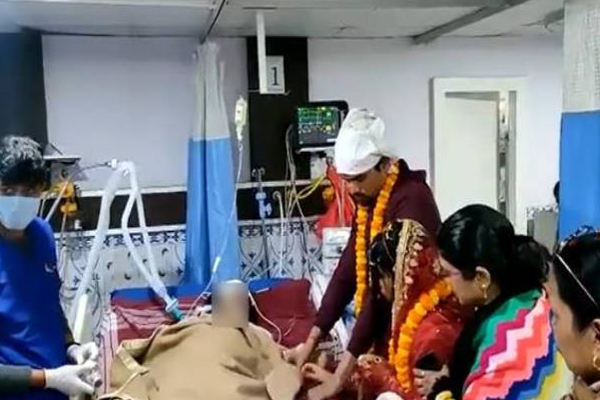 உயிருக்கு போராடிக் கொண்டிருந்த தாயின் கடைசி ஆசையை நிறைவேற்ற மகள் செய்த செயல் | Daughter Fulfilled The Last Wish Of Her Mother