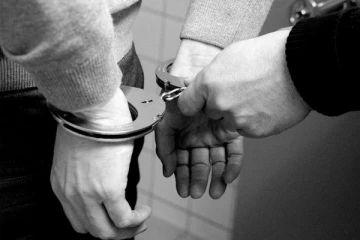 குற்றம் சாட்டப்படாவிட்டாலும் சிறையிலடைக்கப்படும் புலம்பெயர்ந்தோர்: கனடாவில் பாதிக்கப்பட்ட ஒருவரின் பயங்கர அனுபவம்...