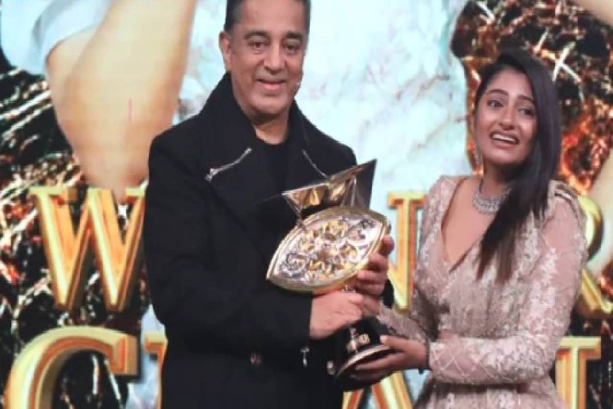 கொள்ளை அழகில் ரசிகர்களை ஈர்க்கும் பிக் பாஸ் அர்ச்சனா! வைரலாகும் புகைப்படங்கள் | Bigg Boss Archana Cute Photos In Saree Goes Viral