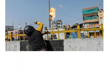 பாஜக ஆதரவாளர் வீட்டில் பெட்ரோல் குண்டு வீச்சு