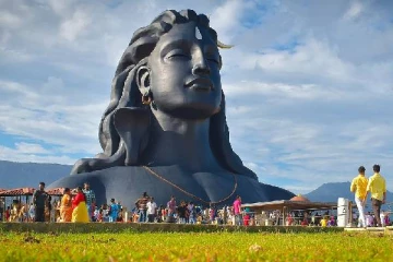 2 ஆண்டுகள் கழித்து ஏன்? ஈஷா அறக்கட்டளை வழக்கு - தமிழக அரசுக்கு உச்சநீதிமன்றம் கேள்வி!