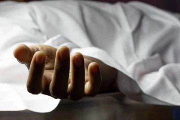 நாவலப்பிட்டி பகுதியி்ல் மண்சரிவில் சிக்கி ஒருவர் பலி