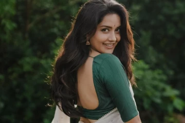 நடிகை மஹிமா நம்பியார் சேலையில் கியூட் போட்டோஷூட்