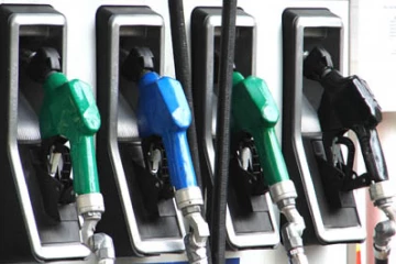 අප්‍රේල් 20 සිට මේ අයට ඉන්ධන සහනාධාරයක් - කැබිනට් අනුමැතිය