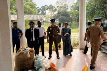 யாழில் தகன மேடையில் 950 கிலோ கஞ்சா தீயிட்டு அழிப்பு