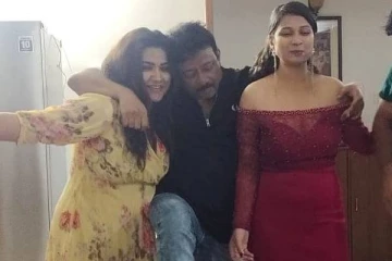 பிறந்த நாள் பார்ட்டி! நடிகையுடன் முகம் சுழிக்கும் படி குத்தாட்டமாடிய இயக்குநர்