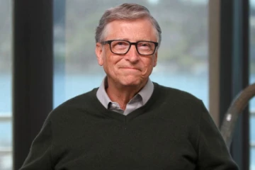 அடுத்த ஆண்டு கொரோனா எப்படி மாறும்! பில் கேட்ஸ் கணிப்பு