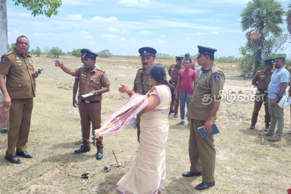 கிளிநொச்சியில் குண்டு வெடிப்பு: அவசர சிகிச்சைப் பிரிவில் இருவர் | Bomb Blast In Tamil Area Two People In Emergency