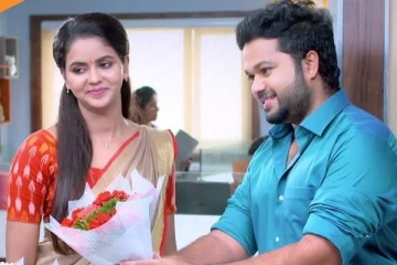 TRPயில் நம்பர் 1ல் இருக்கும் கயல் சீரியலில் இருந்து விலகிய முக்கிய நடிகை- அவருக்கு பதில் இவரா?