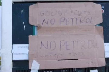 புத்தாண்டு தினத்தன்று மிகுந்த ஏமாற்றத்துடன் திரும்பிய திருகோணமலை மக்கள்!