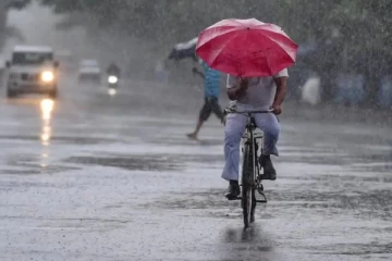 இன்றும் இடியுடன் கூடிய கன மழை..! மக்களுக்கு விடுக்கப்பட்ட எச்சரிக்கை