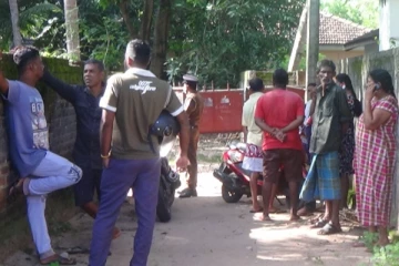 வெளிநாட்டிலிருந்து வந்து தனிமையில் வசித்த பெண் மர்ம மரணம் - வெளியாகியுள்ள தகவல்!