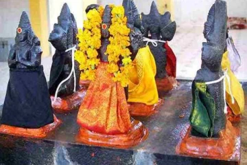 நவகிரங்களை எந்நாளில் எப்படி வழிப்பட்டால் பலன்களை அடையலாம்?