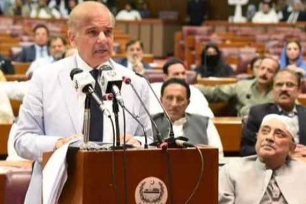 இனிமே இதுதான் சட்டம் :  பகிஸ்தானின் புது பிரதமர் அரசு ஊழியர்களுக்கு  வைத்த செக் என்ன தெரியுமா ? | Pakistan Pm Shehbaz Sharif Pakistan Govt Staff