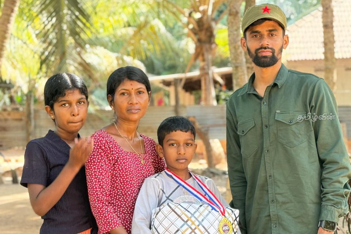 வறுமையிலும் சாதனை படைத்த முல்லைத்தீவு மாணவன் - பதக்கம் அணிவித்து கௌரவித்த தருணம் | Student Achieves Good Results In Mullaitivu