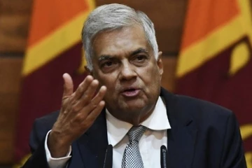 රනිල් තදින්ම කියයි ..සියළු මරණවලට කොරෝනා මර්ධන බලකාය වගකිව යුතුයි.. එය විසුරුවාහැරිය යුතුයි.. (VIDEO)