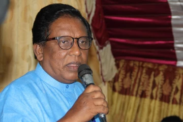 எதிரணி என்பதற்காக எல்லாவற்றையும் எதிர்க்கக்கூடாது! - சரவணபவன்