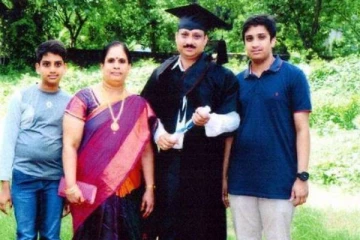 ஒரே குடும்பத்தை சேர்ந்த 6 பேர் வீடு புகுந்து கொடூர கொலை! தானாக முன் வந்து சரணடைந்த கொலைகாரன்