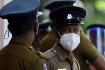 தூக்கிட்டு தற்கொலை செய்துகொண்ட 28 வயது யுவதி