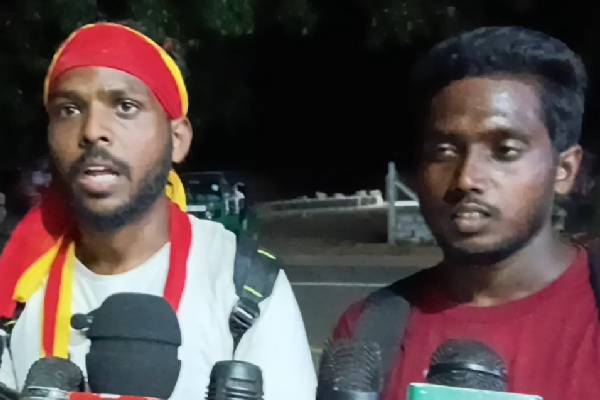 காற்றாலைக்கு எதிர்ப்பு தெரிவிக்கும் முகமாக முல்லைத்தீவிலிருந்து இளைஞர்கள் நடைபயணம் | Youth March From Mullaitivu Against Wind Farm