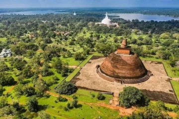 අනුරාධපුර පූජා භූමියේ සංවර්ධනයට 32 දෙනෙකුගෙන් යුත් ජනපති උපදේශක සභාවක් පත් කෙරේ