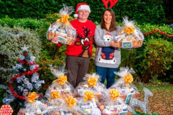 பிரித்தானியாவில் லொட்டரியில் விழுந்த 300 கோடி: கணவன் - மனைவி செய்த நெகிழ்ச்சி செயல் | United Kingdom Lottery Won Wife Husband