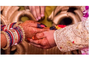 பெண்களின் திருமண வயது 18 ஆக உயர்வு - மலேசியாவில் சட்டமசோதா நிறைவேற்றம்