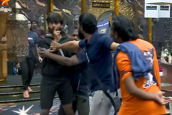 Bigg Boss 9: அடிதடியில் களேபரமாகிய பிக் பாஸ் வீடு... உள்ளே சென்ற பழைய போட்டியாளர்கள் | Tamil Bigg Boss 9 November 4Th Promos Bigg Boss 9: அடிதடியில் களேபரமாகிய பிக் பாஸ் வீடு... உள்ளே சென்ற பழைய போட்டியாளர்கள் | Tamil Bigg Boss 9 November 4Th Promos
