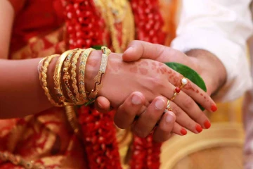 யாழில் திருமணமாகி 20 நாட்களில் இளம் பெண் ஆசிரியை பரிதாபமாக உயிரிழப்பு