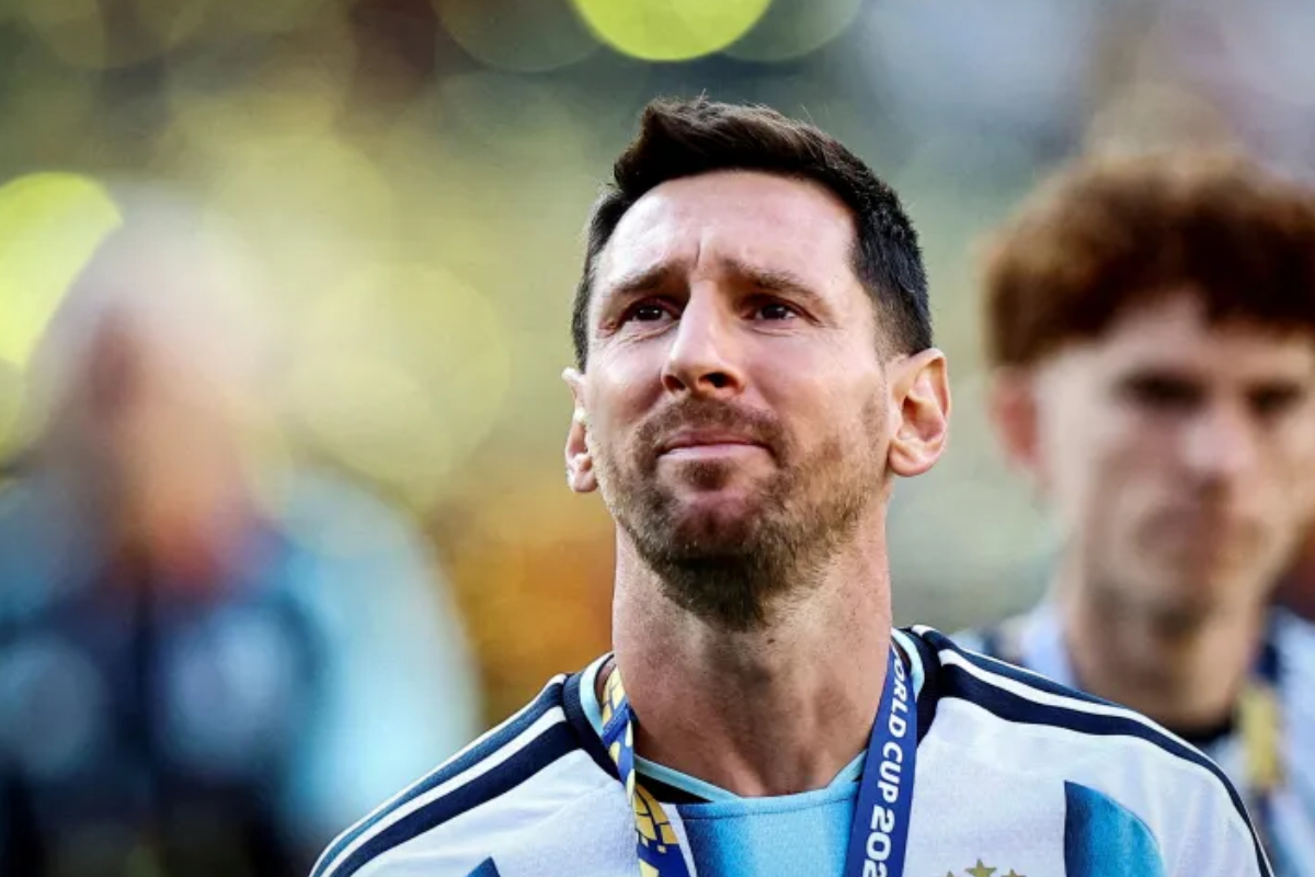 ஓய்வை அறிவித்தார் கால்பந்து ஜாம்பவான் மெஸ்ஸி! | Messi Retires From International Football