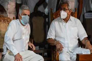 இலங்கை நெருக்கடி : கோட்டாபய ராஜபக்ஷ - ரணில் விக்ரமசிங்க சந்திப்பு