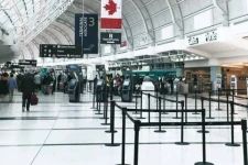 கனடாவுக்கு பறக்க திட்டமிடும் பயணிகளுக்கு முக்கிய தகவல்!