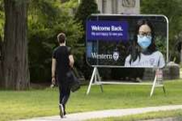 கனடாவின் சில பல்கலைக்கழகங்களில் இது கட்டாயம்! | Universities Across Canada Requiring Masks
