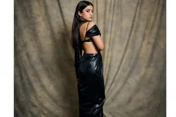 கருப்பு நிற உடையில் புஷ்பா 2 புகழ் ராஷ்மிகா மந்தனா லேட்டஸ்ட் ஸ்டில்கள்