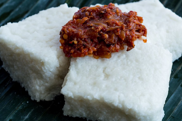 இலங்கை சிங்களவர்கள் விரும்பி உண்ணும் பால் சோறு.... கட்ட சம்பலுடன் சாப்பிட்டால் வாழ் நாளில் மறக்க மாட்டீர்கள் | Coconut Milk Rice Sri Lanka