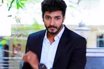 தனது மகனின் பிறந்தநாளை கோலாகலமாக கொண்டாடிய ரோஜா சீரியல் நடிகர் சிப்பு சூரியன்.. போட்டோஸ்