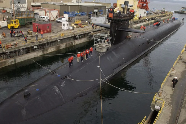 A Look at US and Russian Submarine Strength, US vs Russia Who Rules the Underwater World?