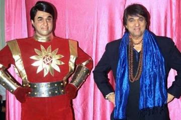 ஒரு ஆணிடம் இப்படி கேட்குற பொண்ணுக்கு இதான் பெயர் : சர்ச்சையில் சிக்கிய சக்திமான்