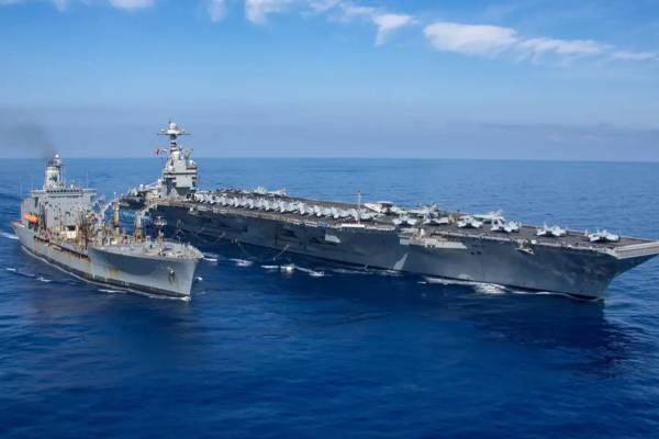 மத்திய கிழக்கில் ஏற்பட்ட திடீர் பதற்றம் ; ஈரானை நோக்கி விரையும் அமெரிக்க போர்க்கப்பல் | Us Forces High Alert Iran Us Rushing Towards Iran