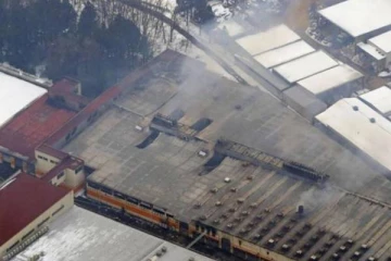 தொழிற்சாலை ஒன்றில் பயங்கர தீ விபத்து: உடல் கருகி பலியான 4 தொழிலாளர்கள்!