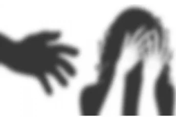 மாணவியை அடைய சதித்திட்டம்..அடிக்கடி பாலியல் தொல்லை-கம்பி எண்ணும் போலி சாமியார்!